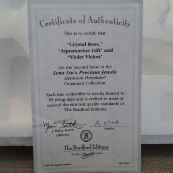 porcelain hummingbird ornaments~ Lot of 3 - Picture 7 of 7